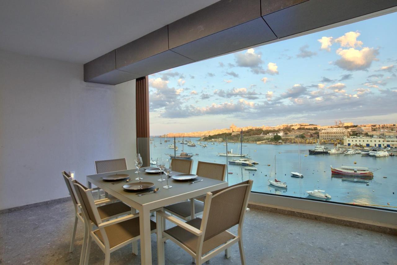 Sea Front Spacious Valletta Views Apartments Sliema Zewnętrze zdjęcie